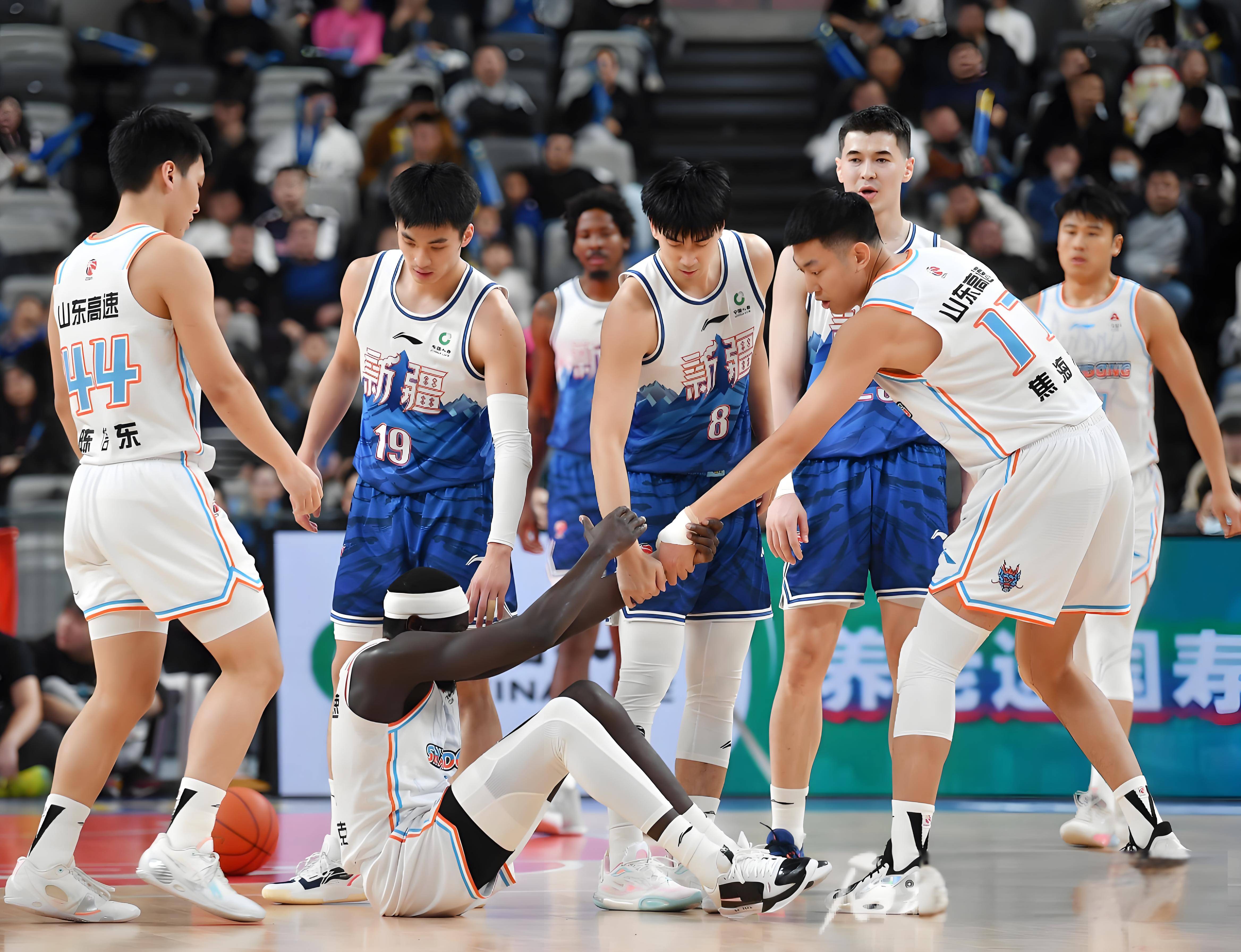 关于山东队客场不敌新疆队,失去胜机的信息 关于山东队客场不敌新疆队,失去胜机的信息