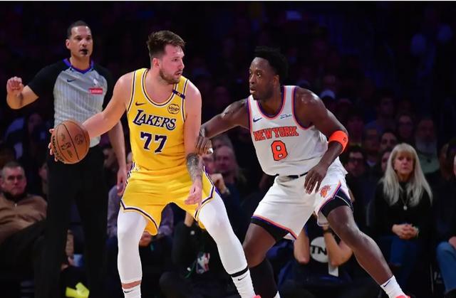 欧洲赛事中的胜负之争牵动球迷心弦 欧洲赛事中的胜负之争牵动球迷心弦